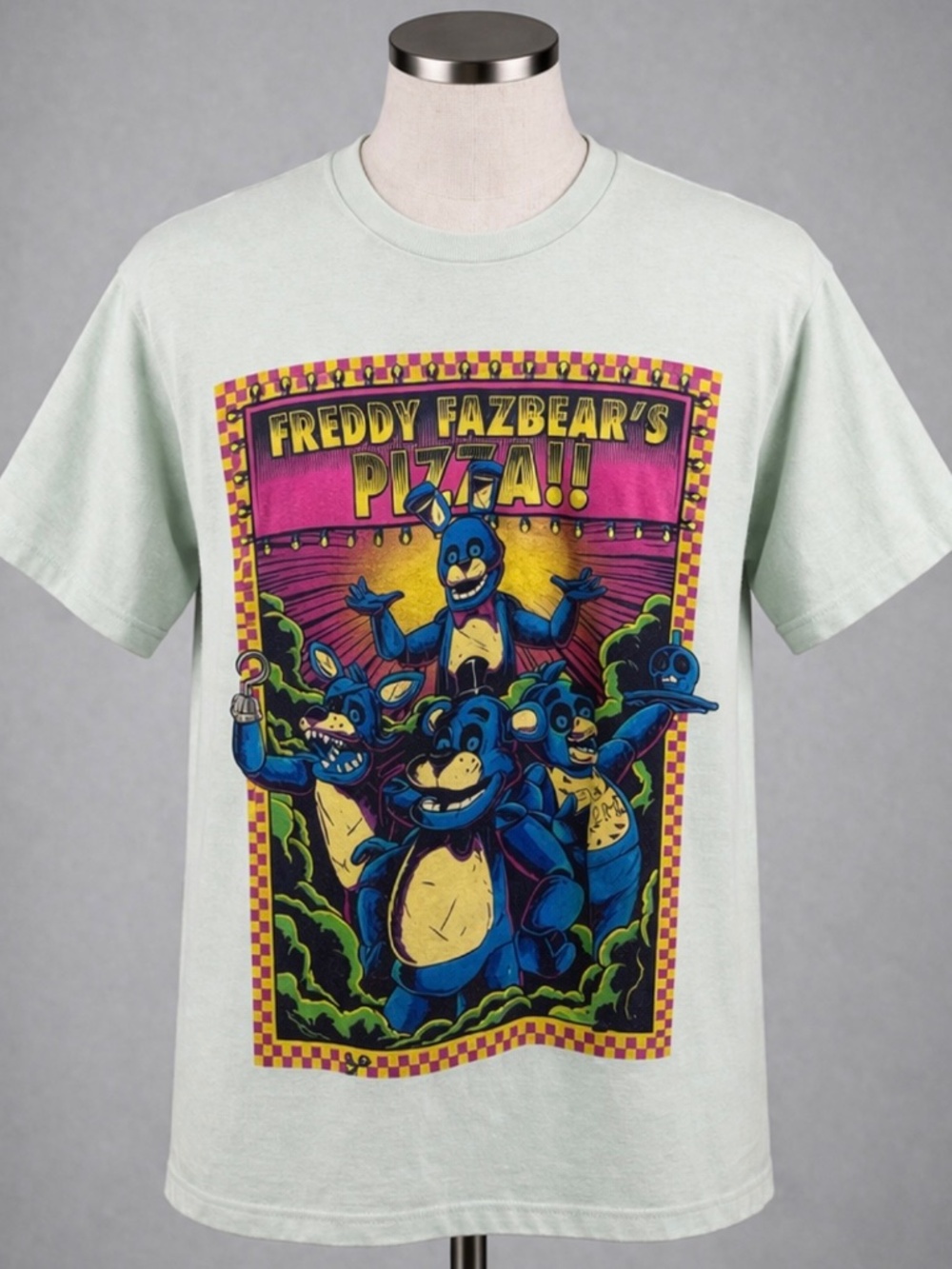 Five Nights at Freddy’s Freddy Fazbear’s Pizza Graphic T-Shirt XL FNAF Game Tee